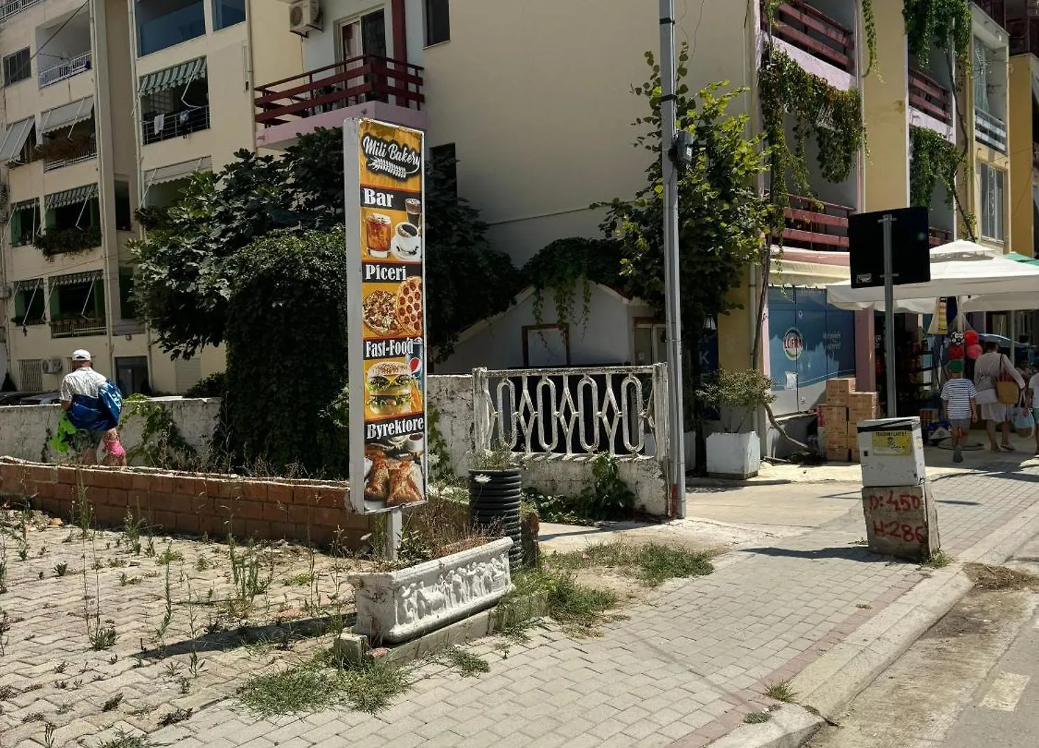 Seaside Aaron Apartment Golem  Albania