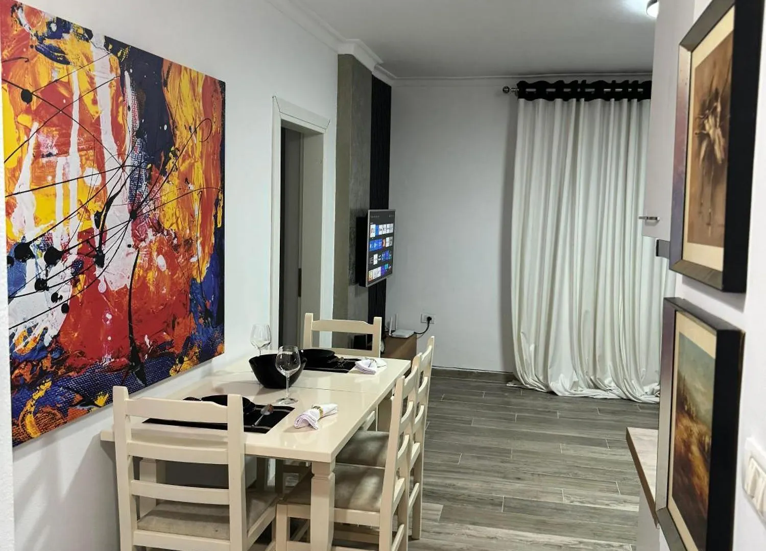 Seaside Aaron Apartment Golem  0*, Golem (Tirana) Albania